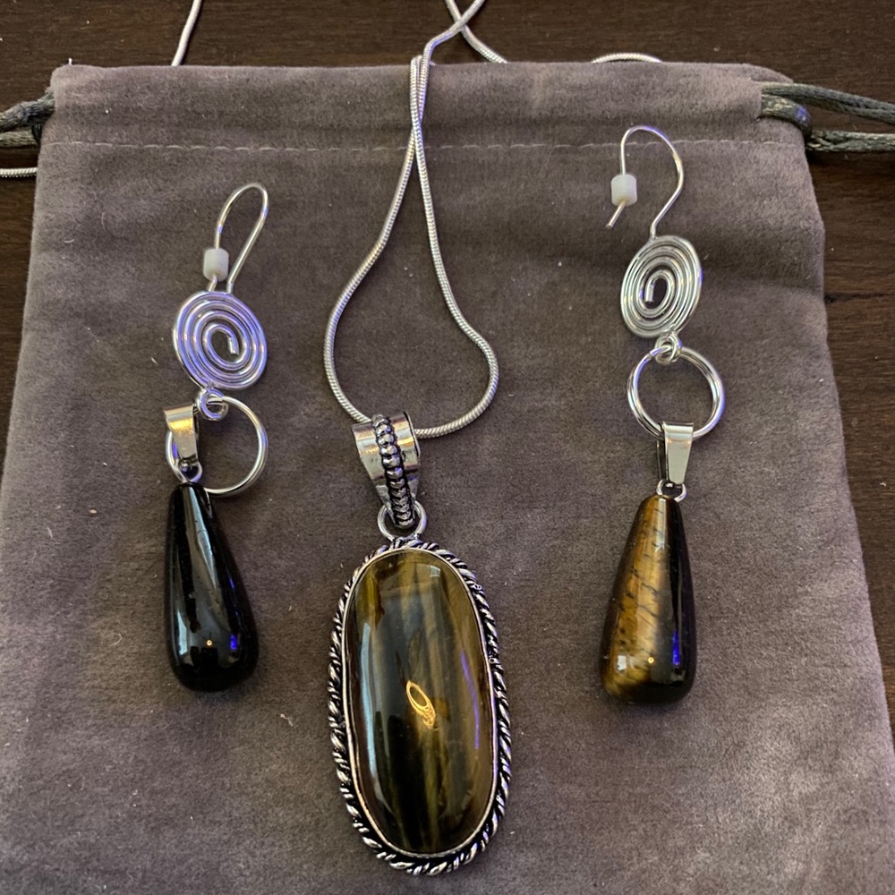 Gorgeous Tiger’s Eye Set